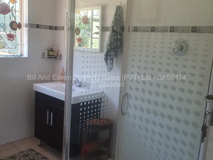 4 Bedroom House for Sale in Greencroft, Harare