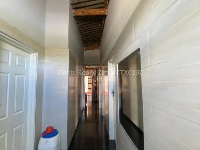 3 Bedroom House for Sale in Zengeza, Chitungwiza