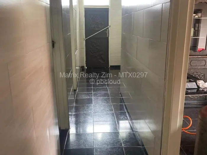 3 Bedroom House for Sale in Zengeza, Chitungwiza