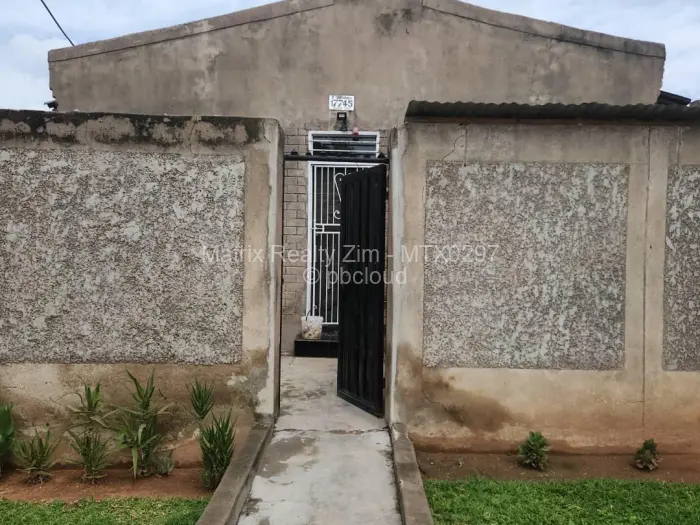 3 Bedroom House for Sale in Zengeza, Chitungwiza
