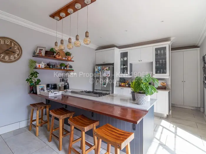 4 Bedroom House for Sale in Highlands, Harare