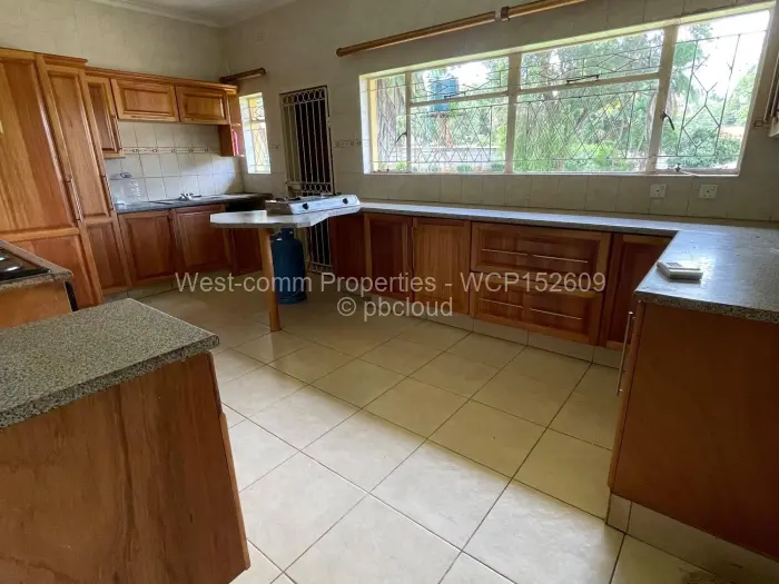 4 Bedroom House to Rent in Greendale