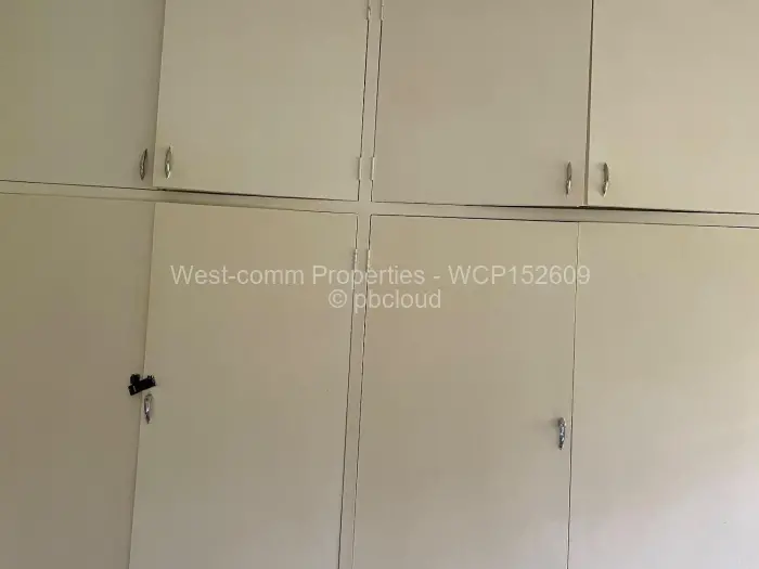 4 Bedroom House to Rent in Greendale