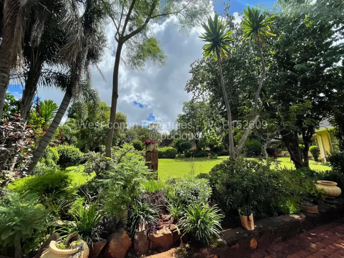 4 Bedroom House to Rent in Greendale