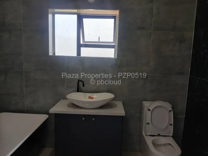 5 Bedroom House for Sale in Mount Pleasant Heights, Harare