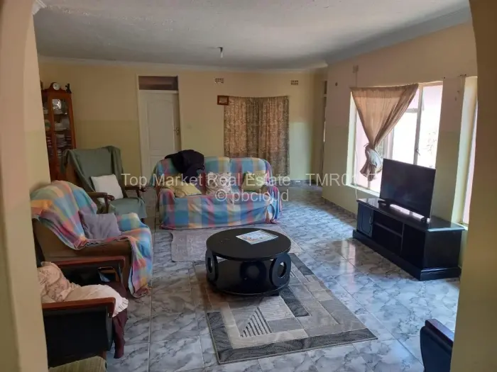 4 Bedroom House for Sale in Norton, Norton