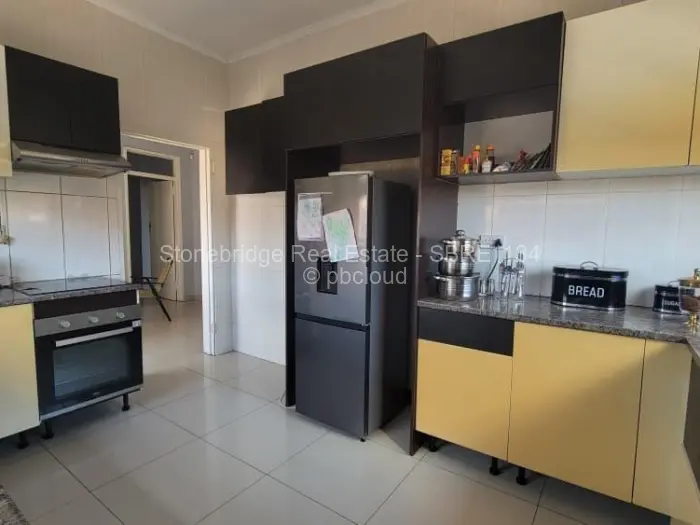 Townhouse/Cluster for Sale in Selbourne Park, Bulawayo