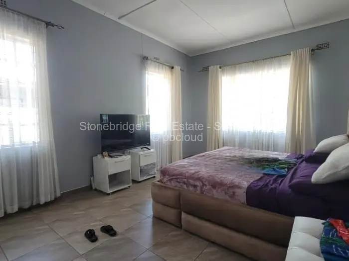 Townhouse/Cluster for Sale in Selbourne Park, Bulawayo