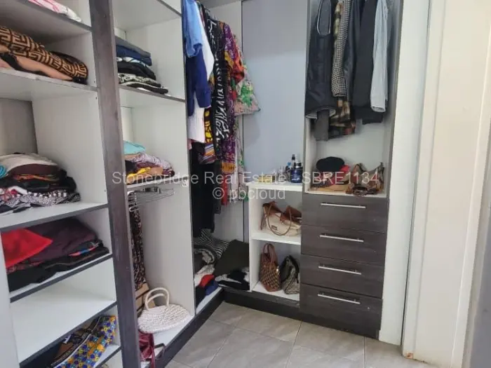 Townhouse/Cluster for Sale in Selbourne Park, Bulawayo