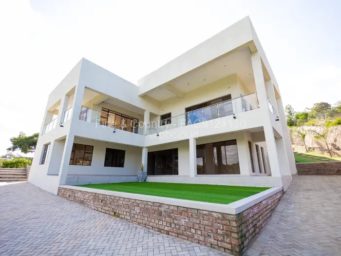 4 Bedroom House for Sale in Glen Lorne, Harare