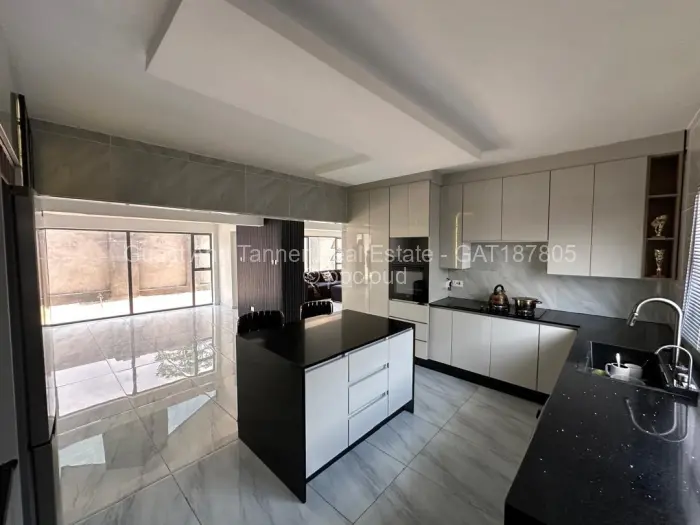 Townhouse/Cluster for Sale in Greendale, Harare