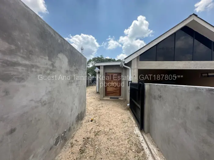 Townhouse/Cluster for Sale in Greendale, Harare