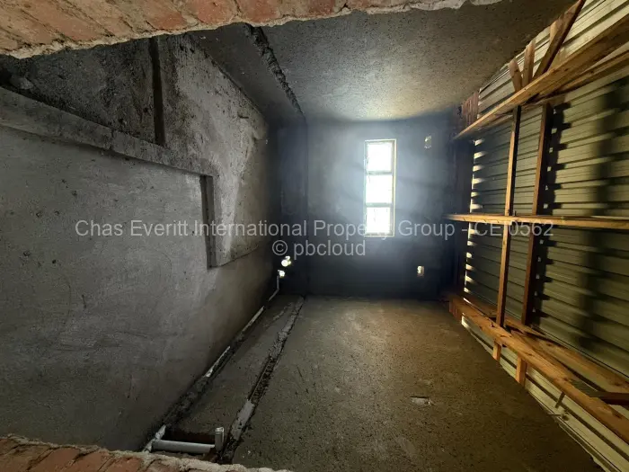 4 Bedroom House for Sale in Burnside, Bulawayo