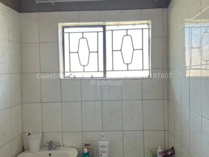 3 Bedroom House for Sale in Gwabalanda, Bulawayo