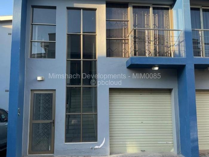 Townhouse/Cluster to Rent in Newlands, Harare