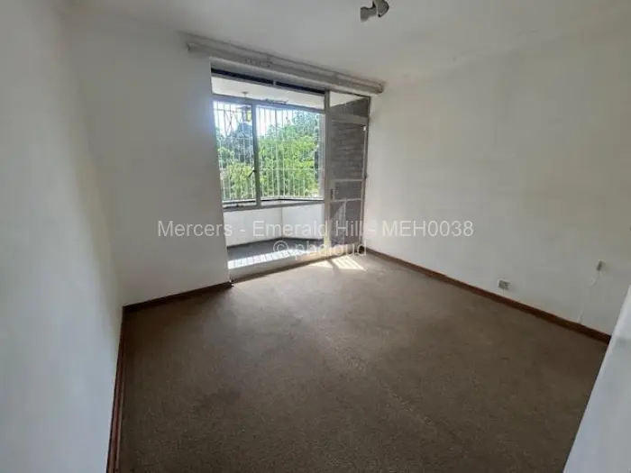 Flat/Apartment to Rent in Avenues