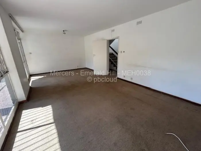 Flat/Apartment to Rent in Avenues