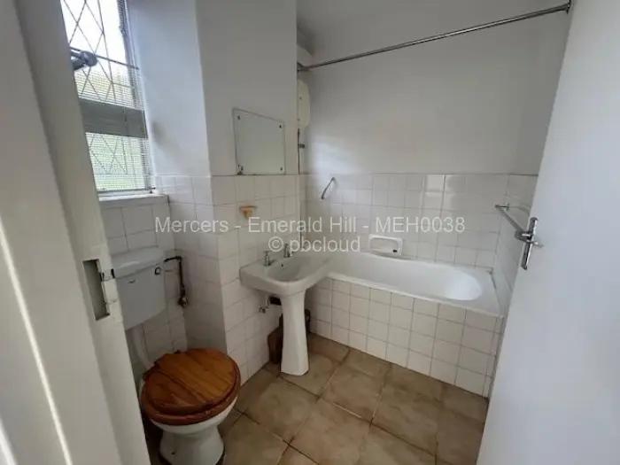 Flat/Apartment to Rent in Avenues