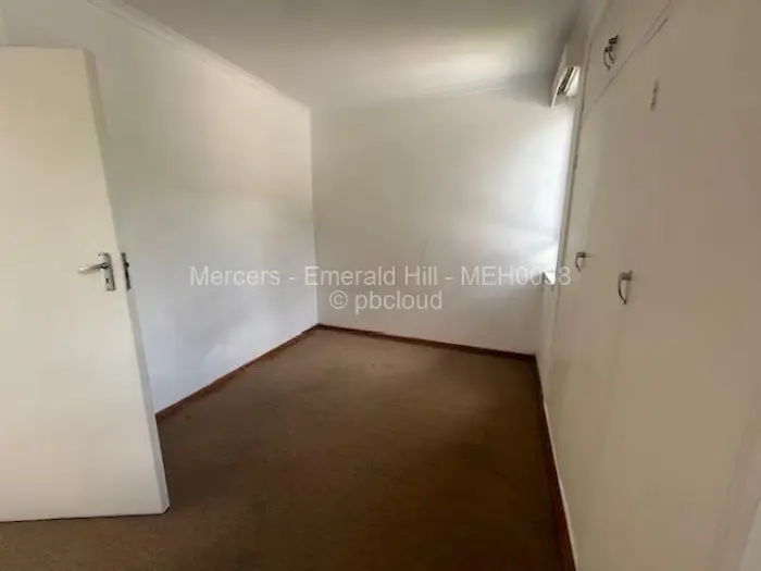 Flat/Apartment to Rent in Avenues