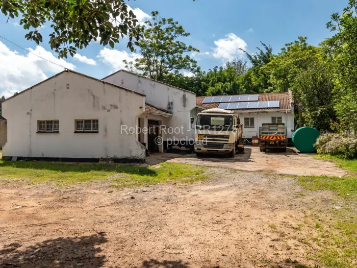 5 Bedroom House for Sale in Greendale, Harare