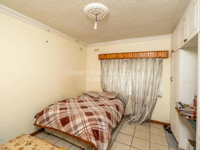 5 Bedroom House for Sale in Greendale, Harare