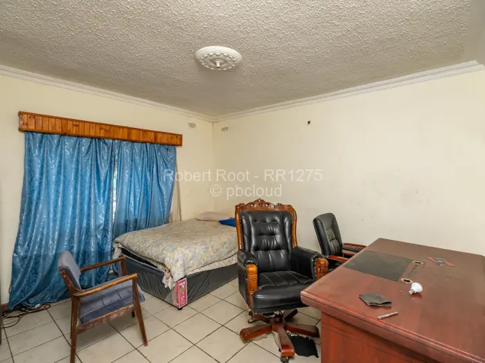 5 Bedroom House for Sale in Greendale, Harare