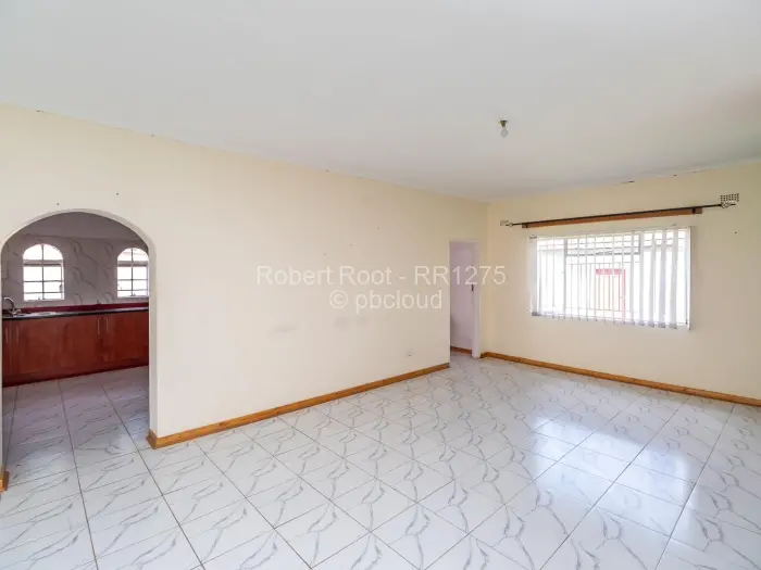 5 Bedroom House for Sale in Greendale, Harare