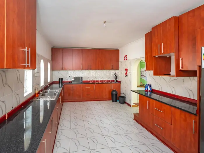 5 Bedroom House for Sale in Greendale, Harare