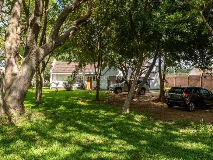 5 Bedroom House for Sale in Greendale, Harare