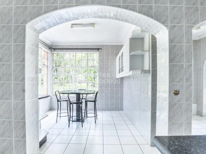 5 Bedroom House for Sale in Glen Lorne, Harare