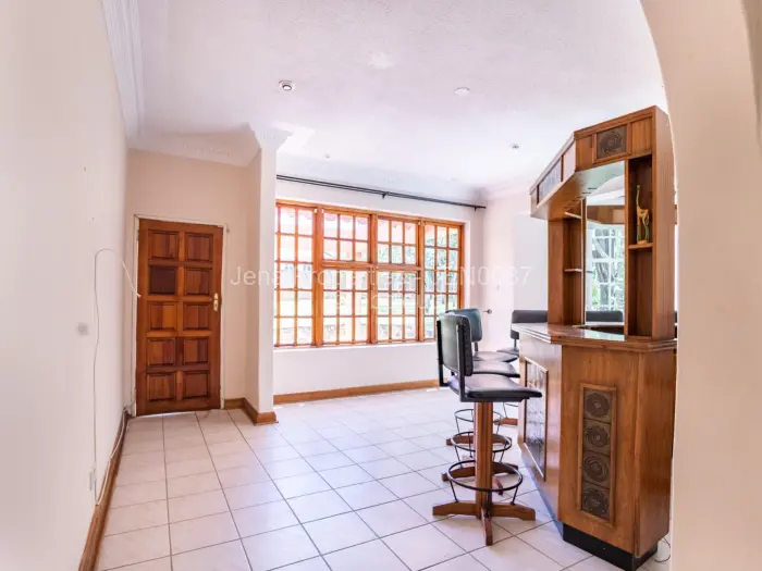5 Bedroom House for Sale in Glen Lorne, Harare