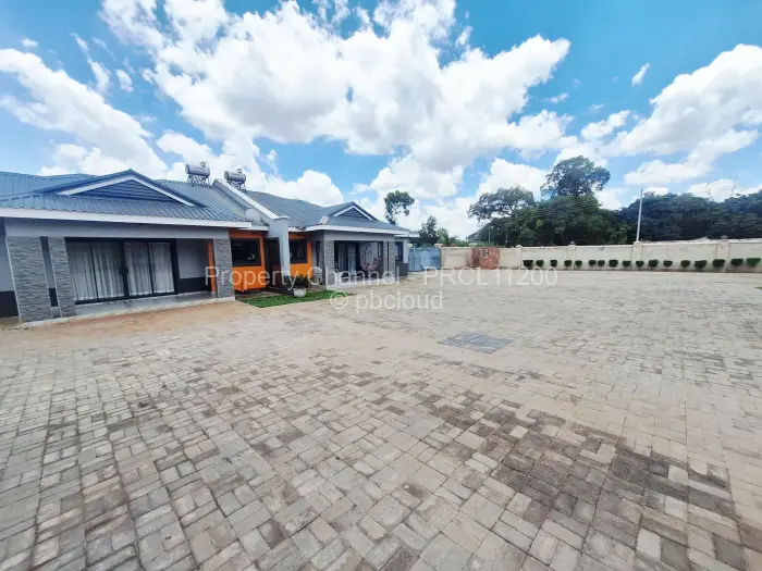 Townhouse/Cluster for Sale in Prospect, Harare