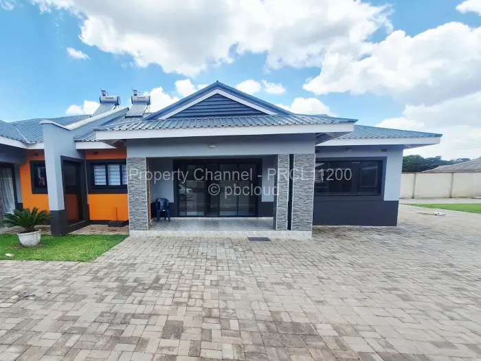 Townhouse/Cluster for Sale in Prospect, Harare
