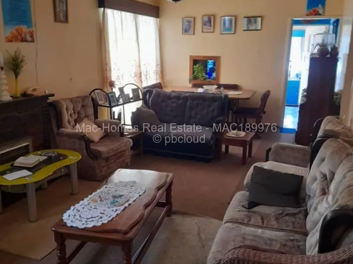 Flat/Apartment for Sale in Paddonhurst, Bulawayo