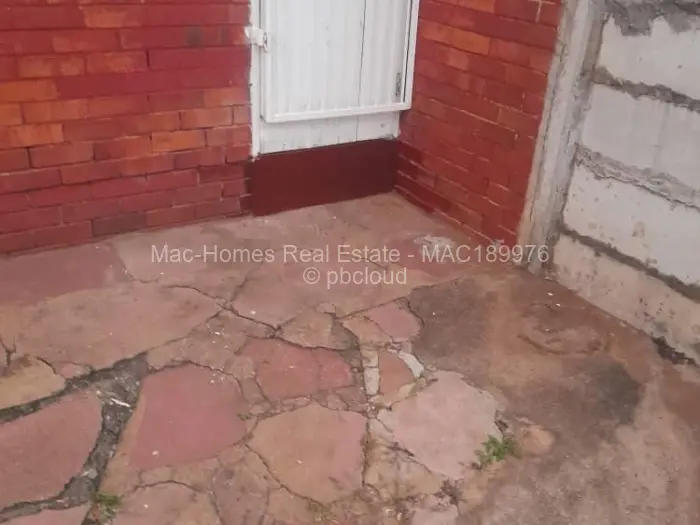 Flat/Apartment for Sale in Paddonhurst, Bulawayo