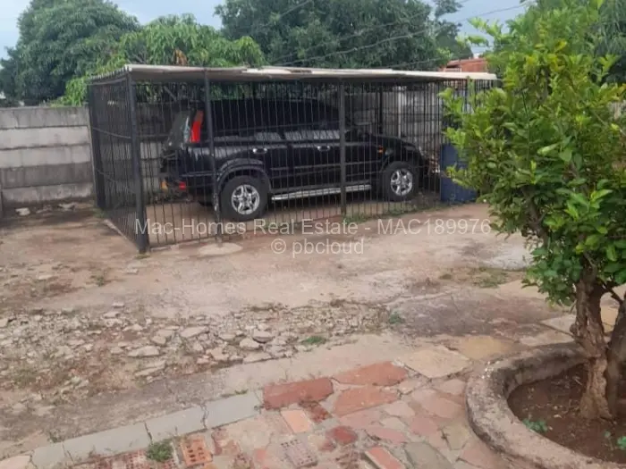 Flat/Apartment for Sale in Paddonhurst, Bulawayo