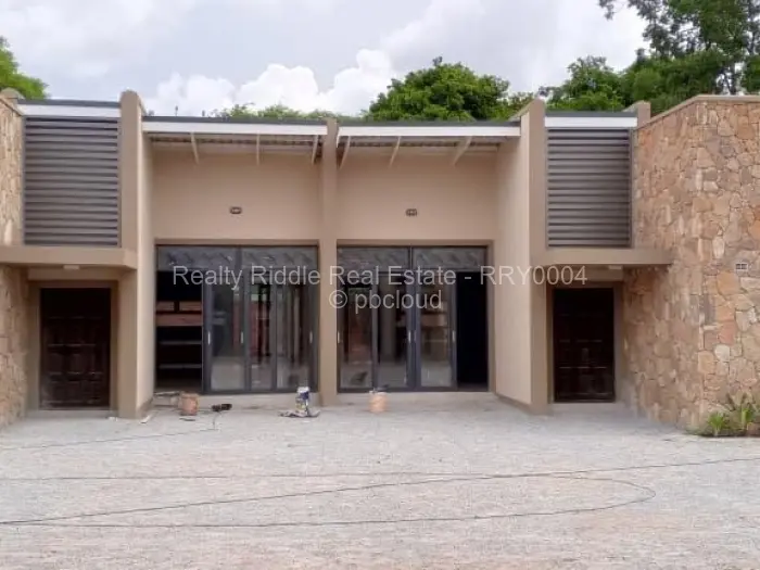 Townhouse/Cluster for Sale in Borrowdale, Harare