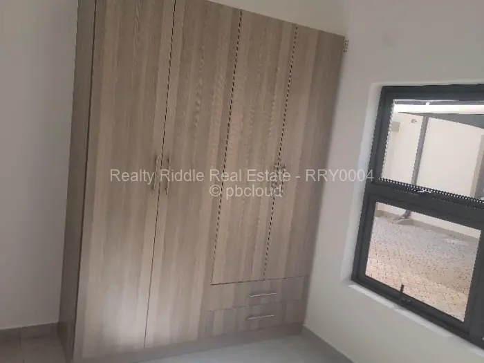 Townhouse/Cluster for Sale in Borrowdale, Harare