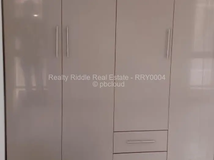 Townhouse/Cluster for Sale in Borrowdale, Harare