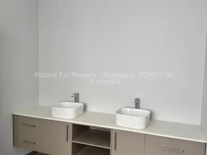 3 Bedroom House for Sale in Suburbs, Bulawayo