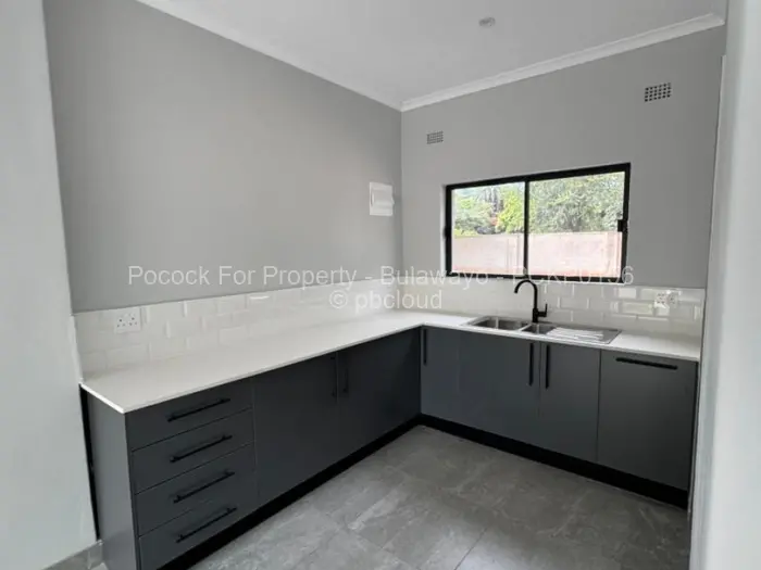 3 Bedroom House for Sale in Suburbs, Bulawayo
