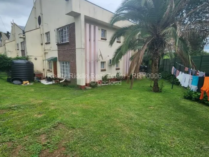 2 Bedroom Cottage/Garden Flat for Sale in Mount Pleasant, Harare