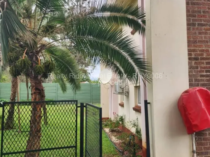 2 Bedroom Cottage/Garden Flat for Sale in Mount Pleasant, Harare