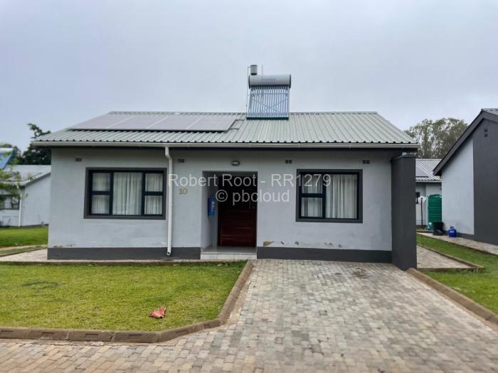 Townhouse/Cluster for Sale in Hillside Byo, Bulawayo