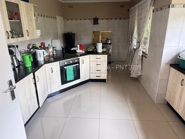 3 Bedroom House for Sale in Pomona, Harare