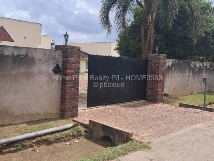 4 Bedroom House for Sale in Emerald Hill, Harare