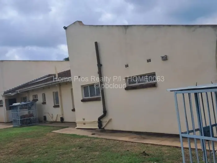 4 Bedroom House for Sale in Emerald Hill, Harare