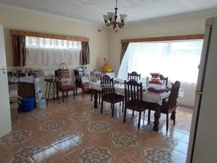 4 Bedroom House for Sale in Emerald Hill, Harare