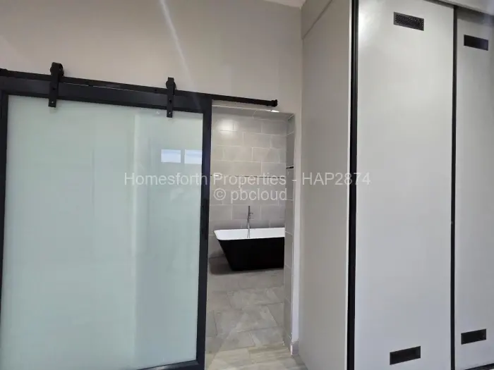 4 Bedroom House for Sale in Alexandra Park, Harare