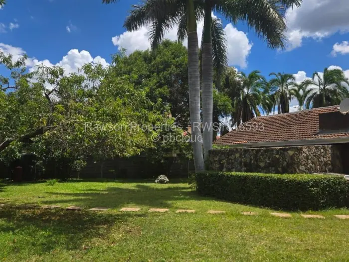 3 Bedroom House for Sale in Vainona, Harare